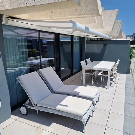 Holiday home Logement Moderne Avec Jacuzzi, Piscine Chauffee Et Salle De Sport *