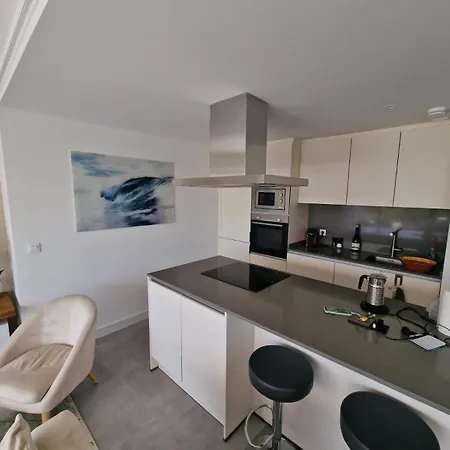 Logement Moderne Avec Jacuzzi, Piscine Chauffee Et Salle De Sport Holiday home *