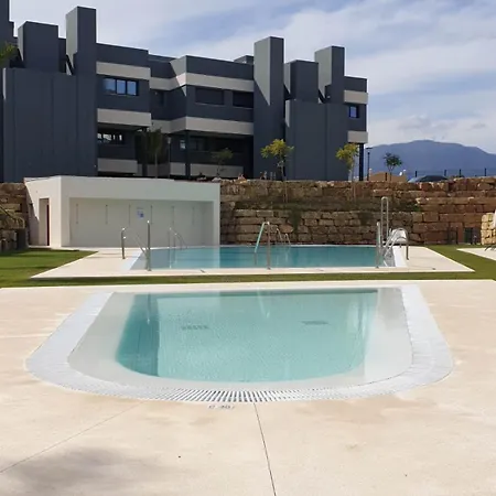 Logement Moderne Avec Jacuzzi, Piscine Chauffee Et Salle De Sport Holiday home