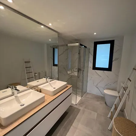 Holiday home Logement Moderne Avec Jacuzzi, Piscine Chauffee Et Salle De Sport *