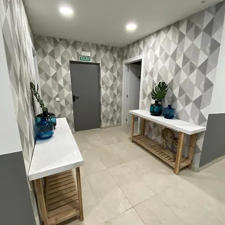 Holiday home Logement Moderne Avec Jacuzzi, Piscine Chauffee Et Salle De Sport Estepona