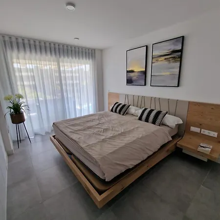 Сasa de vacaciones Logement Moderne Avec Jacuzzi, Piscine Chauffee Et Salle De Sport