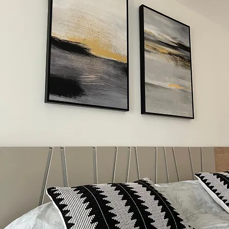 Logement Moderne Avec Jacuzzi, Piscine Chauffee Et Salle De Sport Сasa de vacaciones Estepona